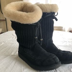 Black slouch UGG Boots